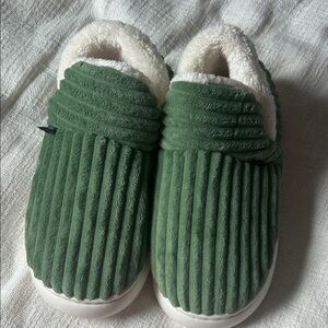 Like New Green Pluffi Slippers